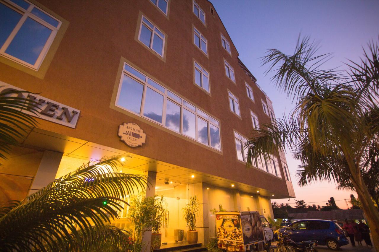 Antique Legacy Hotel Zanzibar Exterior foto